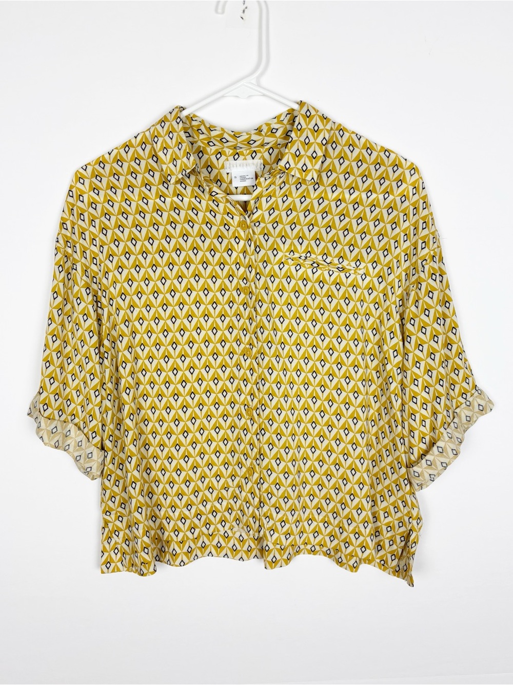 Urban Outfitters Cooperative Button Up Geometric Print Cuffed Sleeve Size Small